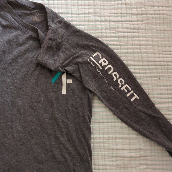 Reebok CrossFit Long Sleeve - Picture 2 of 6